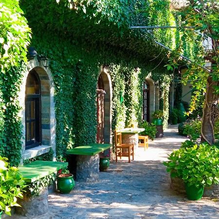 Hotel Maria Agios Georgios  Esterno foto